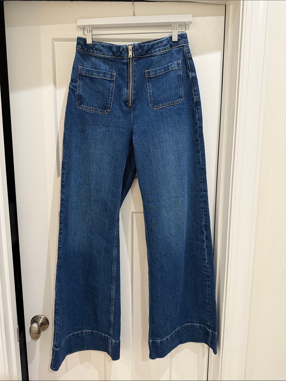 H&M Women’s Wide-Leg Blue Denim Jeans with Front Zip